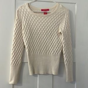 Cream fitted sweater